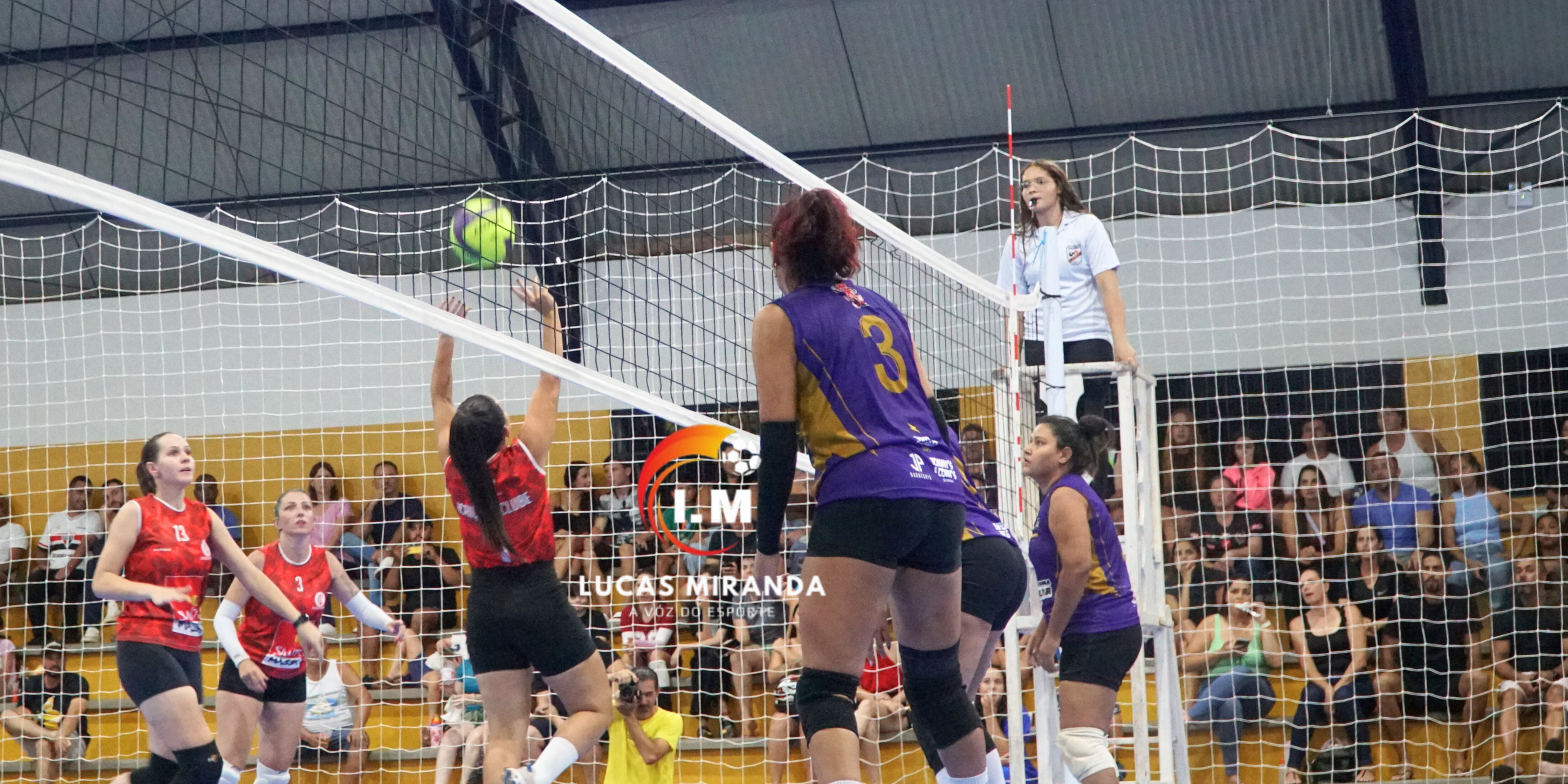 Noite amarga para o voleibol Santacruzense