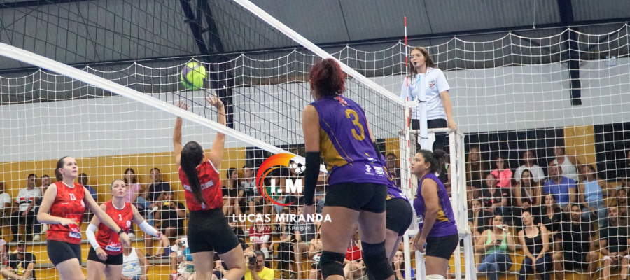 Noite amarga para o voleibol Santacruzense